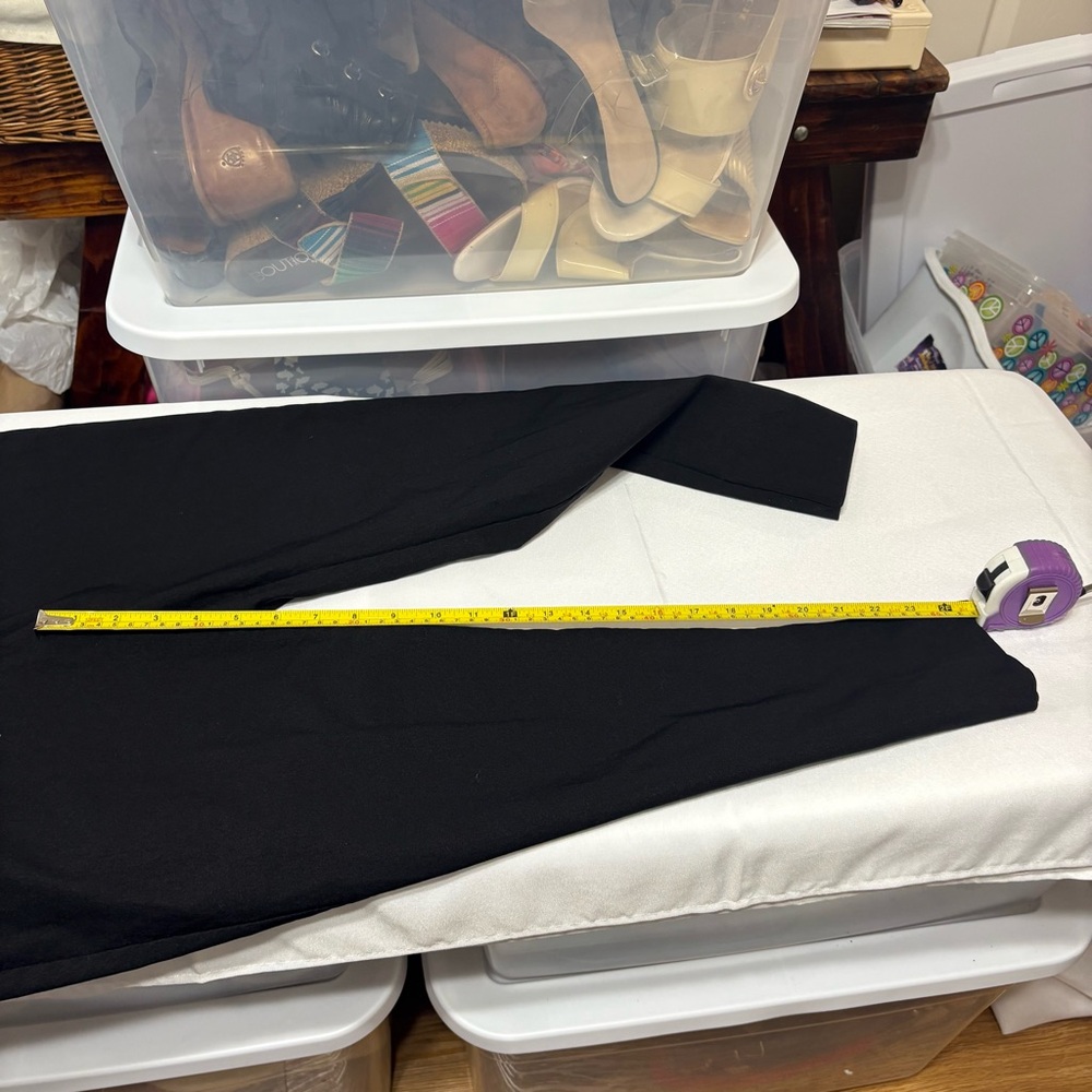 Chico's Classic Black Trousers - Picture 8 of 9